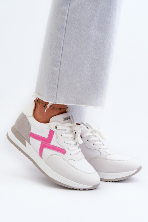 Baskets modèle chaussures avec plateforme INBLU IN000362 couleur blanc Baskets modèle chaussures avec plateforme INBLU IN000362 couleur blanc