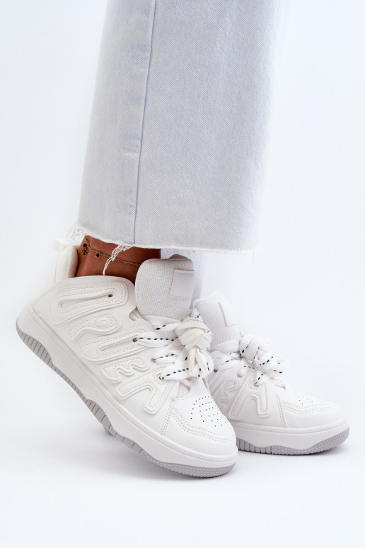 Chaussures modèle baskets en cuir écologique de couleur blanche Berilla