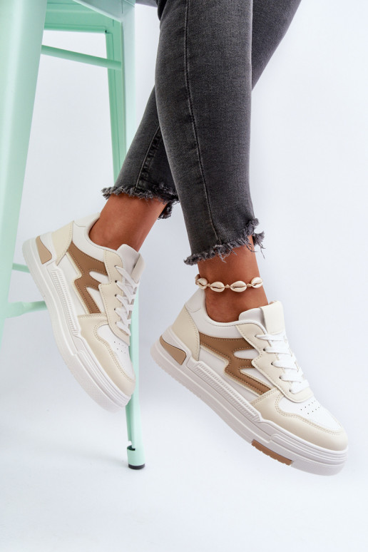 Chaussures modèle baskets avec plateforme en cuir écologique beige Lynnette