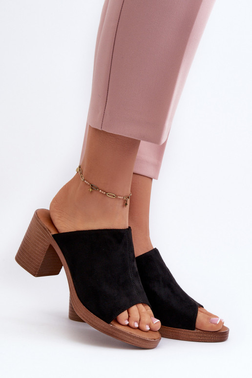 Style élégant Chaussons pour femmes à talons de couleur noire Varnila