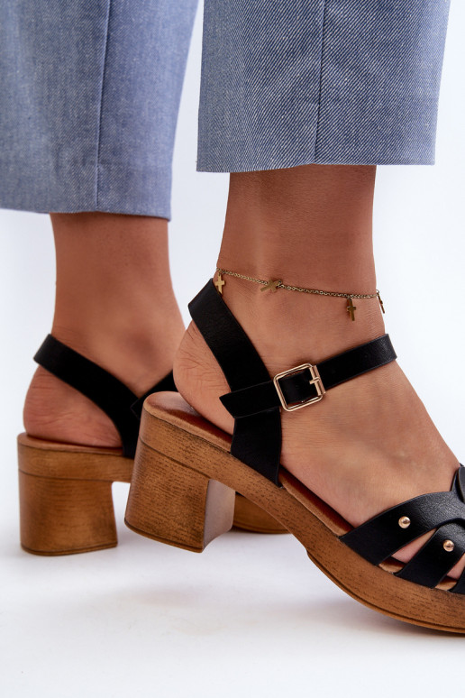 Sandales à talons pour femmes en éco-cuir de couleur noire Assames