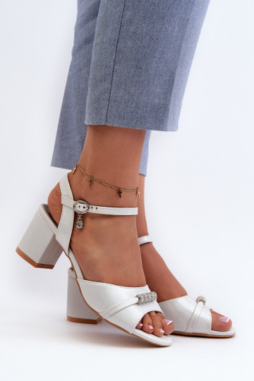 Sandales pour femmes Eko à talons avec de beaux détails de couleur argent Narhi 2