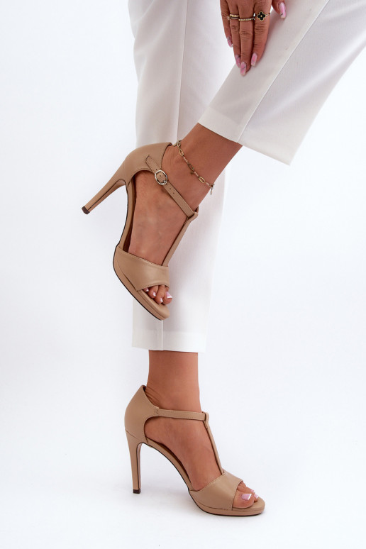 Sandales pour femmes à talons fins en éco-cuir beige Obdaria Sandales pour femmes à talons fins en éco-cuir beige Obdaria