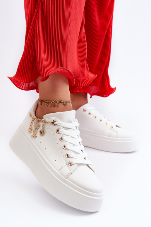Chaussures modèle baskets avec plateforme en blanc Tivissa