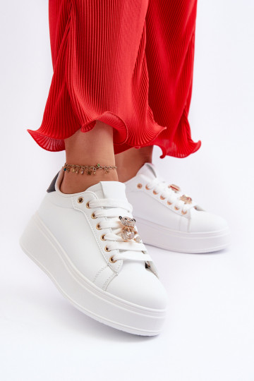 Baskets modèle chaussures à plateforme de couleur blanche Moanda 2
