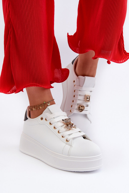 Baskets modèle chaussures à plateforme de couleur blanche Moanda