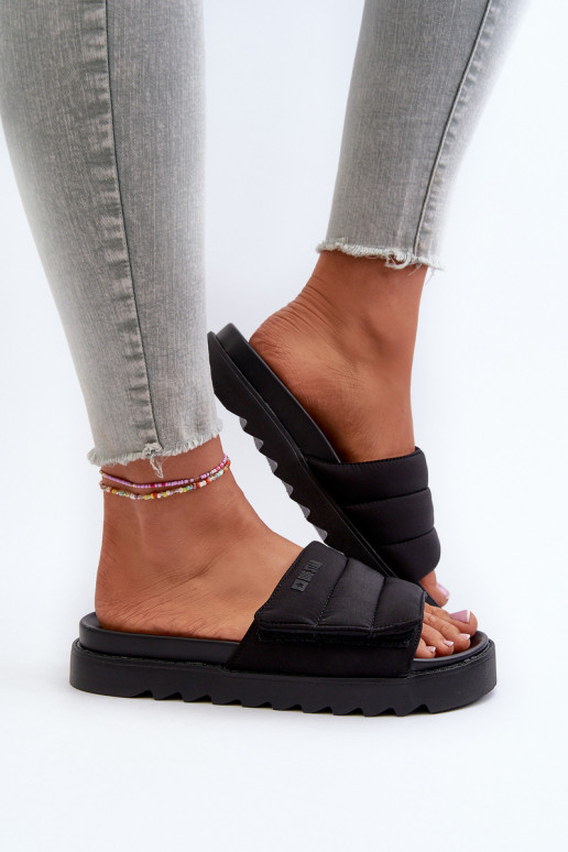 Chaussons avec plateforme Big Star NN274772 couleur noir