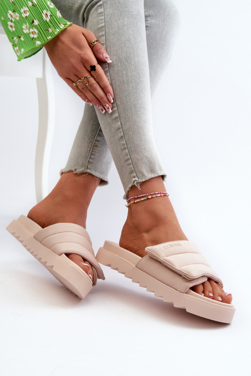 Chaussons à plateforme Big Star NN274773 beige