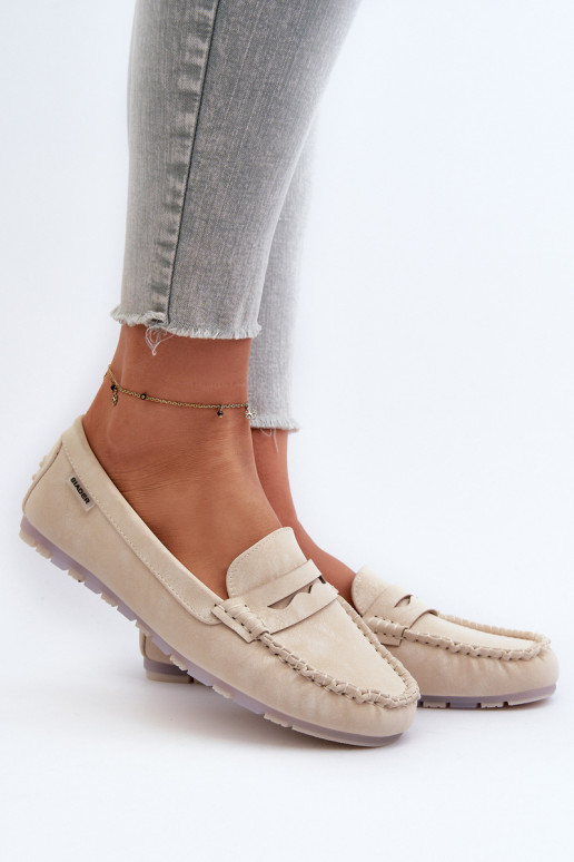mocassins pour femmes en éco-cuir de couleur ivoire Celoria