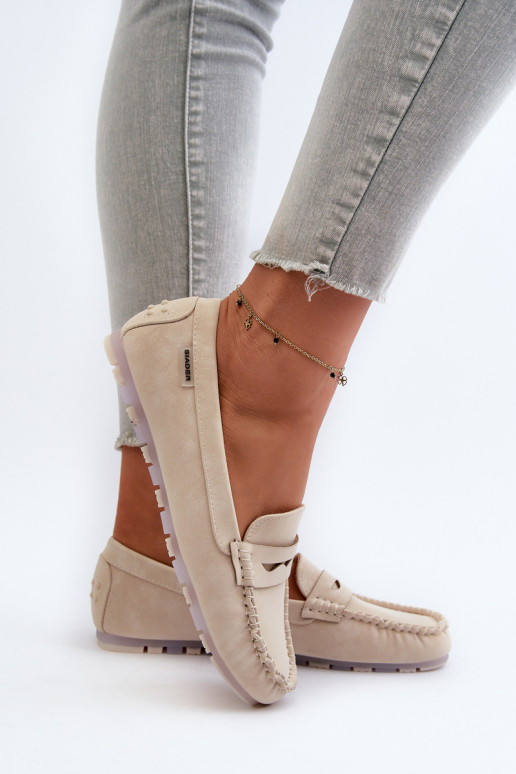 mocassins pour femmes en éco-cuir de couleur ivoire Celoria