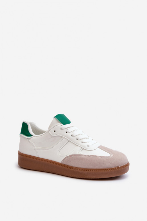 Baskets modèle chaussures de sport couleur blanche Uvetta
