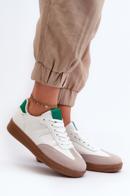 Baskets modèle chaussures de sport couleur blanche Uvetta Baskets modèle chaussures de sport couleur blanche Uvetta