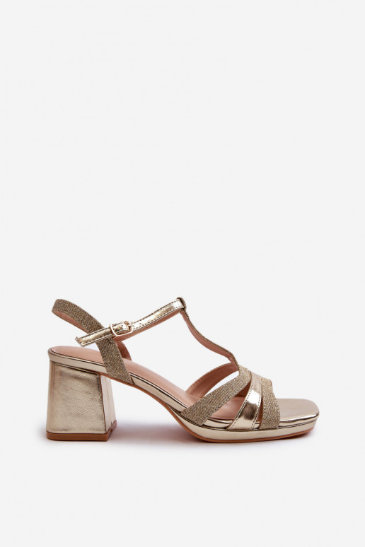 Sandales à talons hauts pour femmes en éco-cuir de couleur dorée Lyana Sandales à talons hauts pour femmes en éco-cuir de couleur dorée Lyana