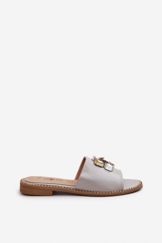 Chaussons pour femmes avec de beaux détails S.Barski KV27-031 beige Chaussons pour femmes avec de beaux détails S.Barski KV27-031 beige