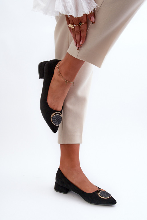 Chaussures à talon bas Z en éco-daim S.Barski KV27-037 couleur noire Chaussures à talon bas Z en éco-daim S.Barski KV27-037 couleur noire