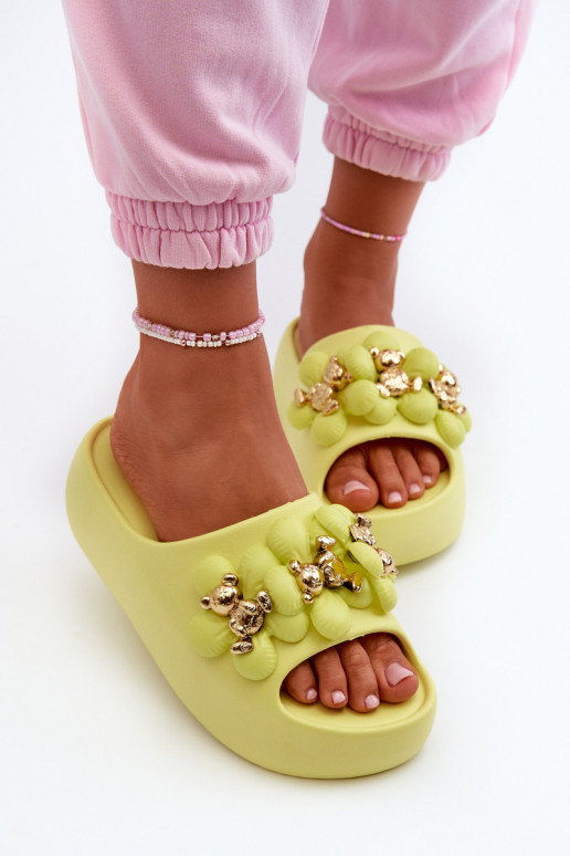 Chaussons pour femmes Chaussons légers avec de beaux détails et une semelle massive Kalkės Bremavia