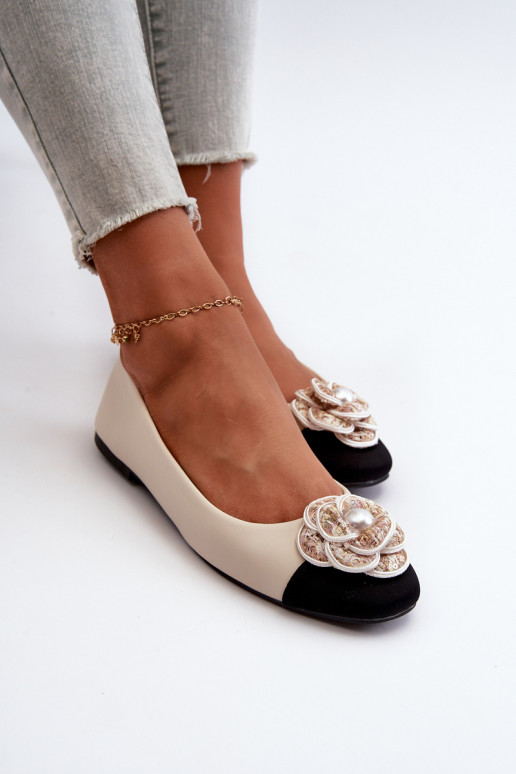 Ballerines Femme Eco Cuir Avec Detalem orné beige Divinella