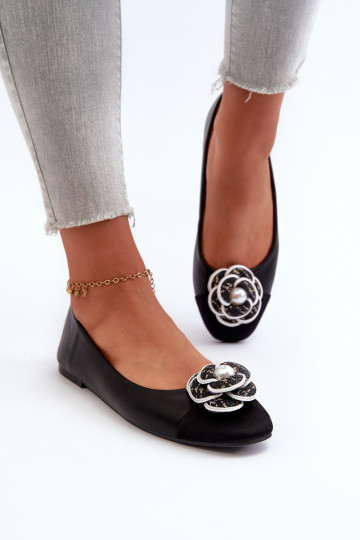 Ballerines Femme En Cuir Eco Avec Detalem Orné Couleur Noir Divinella