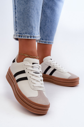 Baskets modèle chaussures femme avec plateforme de couleur blanc Egelia