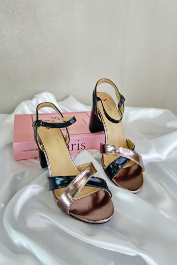 Sandales à talons élégantes en simili cuir noir Abilica 2