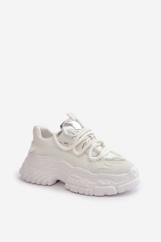 Baskets modèle chaussures pour femmes à semelles massives à la mode de couleur blanche Nevela