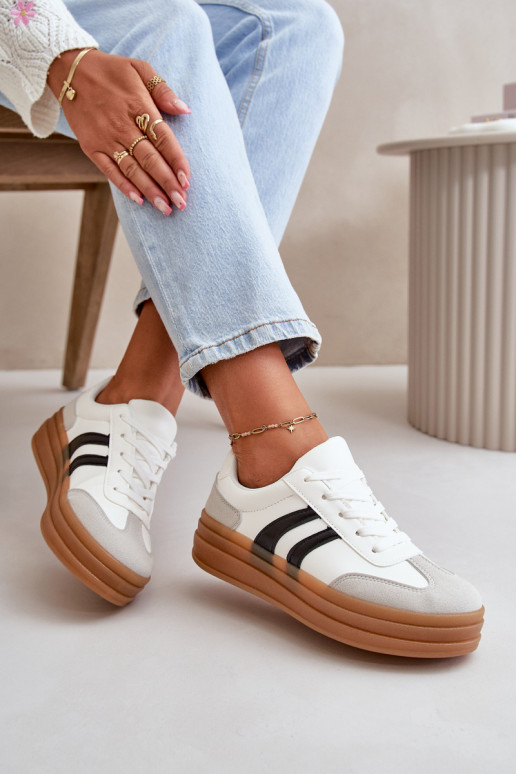 Chaussures modèle baskets Féminin avec une plateforme Blanc-couleur grise Nesonice Chaussures modèle baskets Féminin avec une plateforme Blanc-couleur grise Nesonice