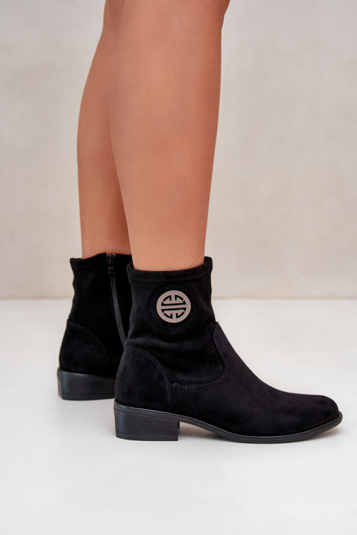 Bottes pour femmes Fixé Au Château Avec des décorations Detalem en daim écologiqueoÀe couleur noire Lerioria