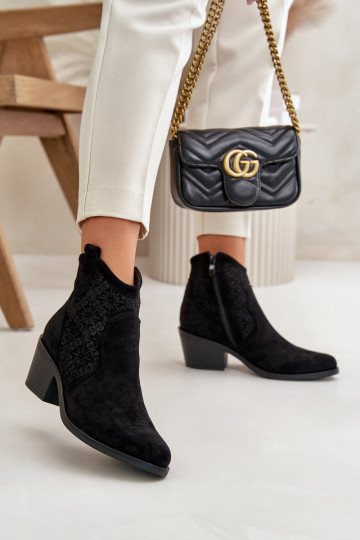 Bottes ajourées style coÀ-boy Au Château en daim écologiqueoÀe couleur noire S.Barski HY42-944