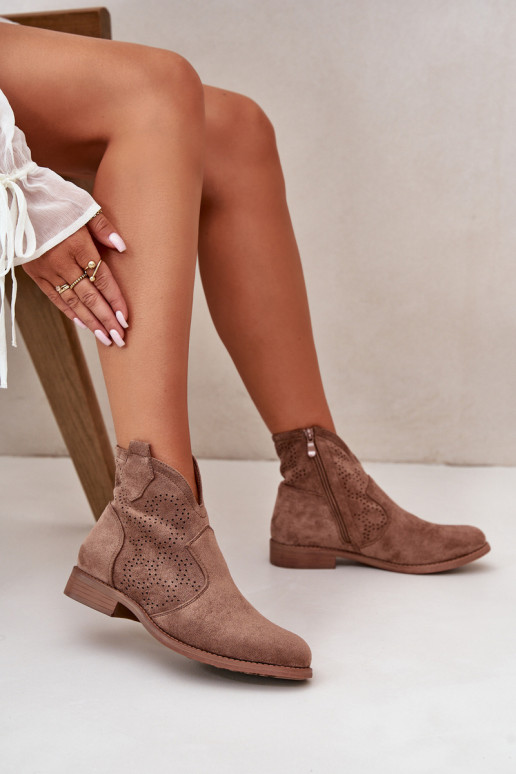 Bottes ajourées Féminin avec des talons larges marron S.Barski HY42-151 Bottes ajourées Féminin avec des talons larges marron S.Barski HY42-151