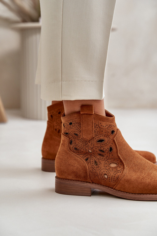 Bottes pour femmes avec des éléments ajourés Au Château marron S.Barski HY42-081 Bottes pour femmes avec des éléments ajourés Au Château marron S.Barski HY42-081