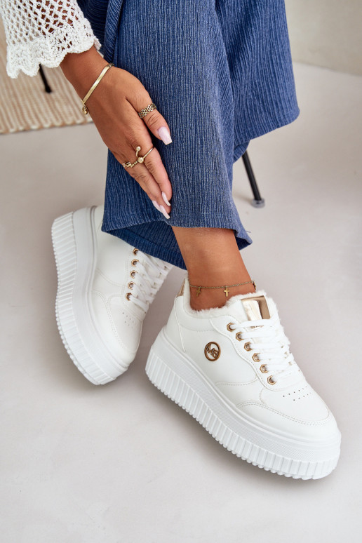 Chaussures modèle baskets baskets Féminin réchauffer avec des semelles massives à la mode couleur blanche Ardiela