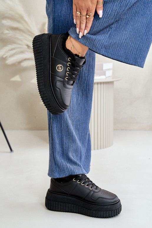 Chaussures modèle baskets baskets Féminin réchauffer avec des semelles massives à la mode couleur noire Verissha