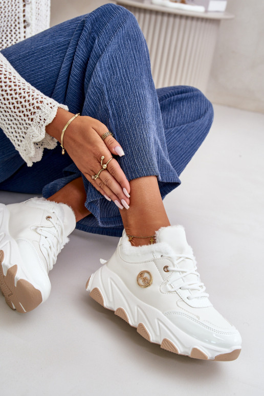 Féminin baskets avec des lacets réchauffer avec une plateforme couleur blanche Verioras Féminin baskets avec des lacets réchauffer avec une plateforme couleur blanche Verioras