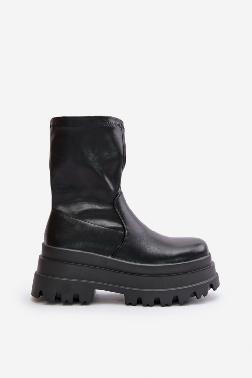 Bottes avec une plateforme couleur noire Florinara Bottes avec une plateforme couleur noire Florinara