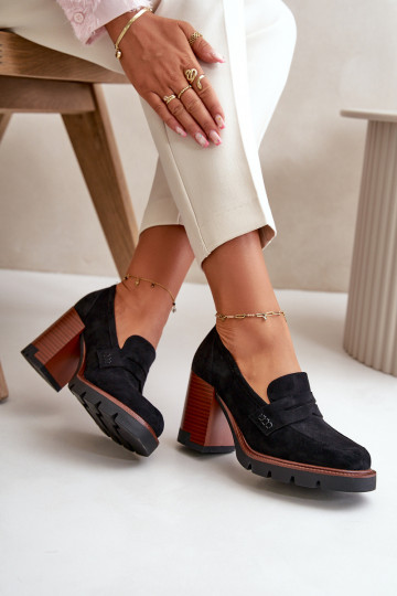 Chaussures à talons hauts... 2
