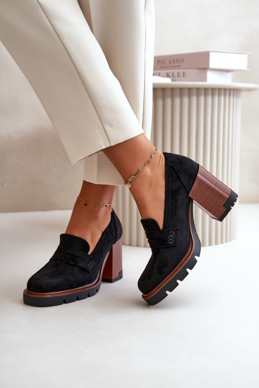 Chaussures à talons hauts pour femmes... Chaussures à talons hauts pour femmes...