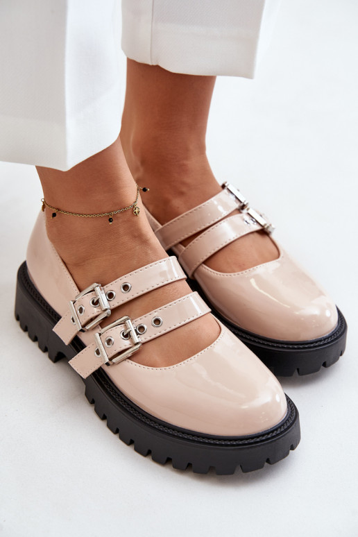 chaussures Féminin avec des bandes avec effet vernis beige Terione chaussures Féminin avec des bandes avec effet vernis beige Terione