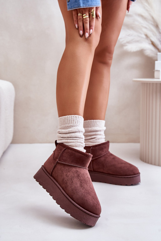Bottes de neige Féminin avec une plateforme réchauffer avec de la fourrure à l intérieur marron foncé Xamella