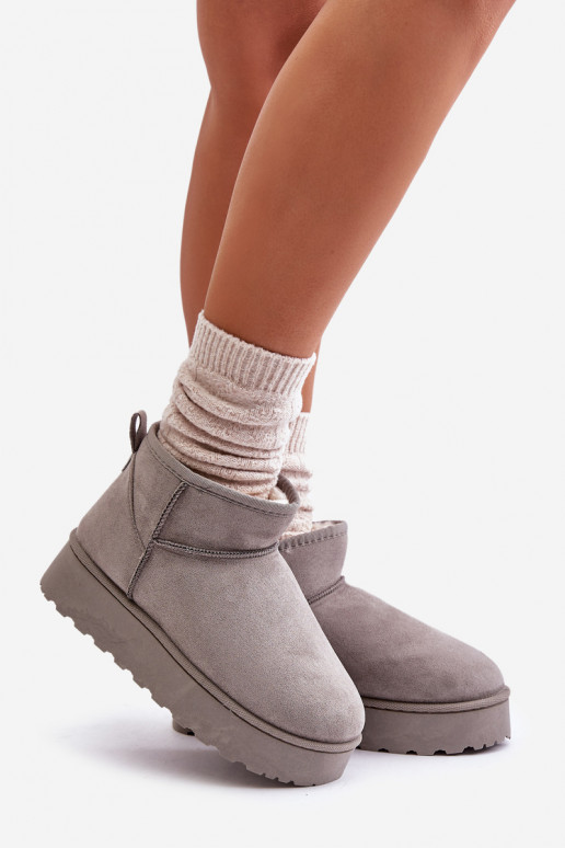 Bottes de neige Féminin avec une plateforme réchauffer avec de la fourrure à l intérieur couleur grise Xamella Bottes de neige Féminin avec une plateforme réchauffer avec de la fourrure à l intérieur couleur grise Xamella