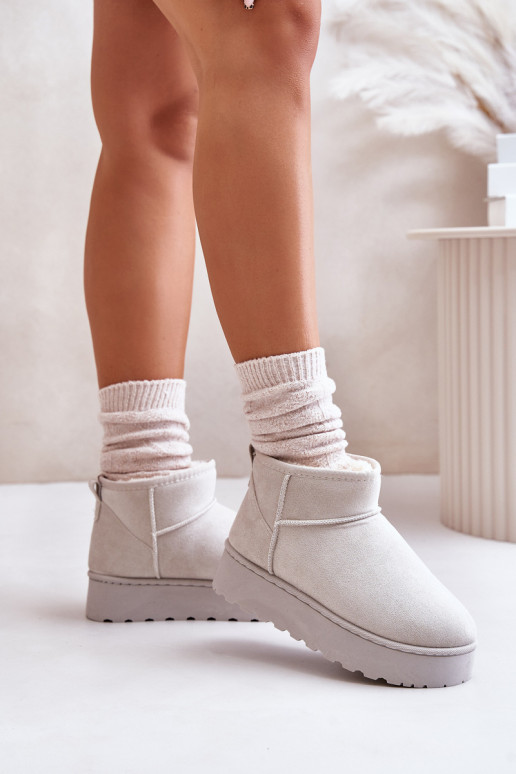 Bottes de neige Féminin avec une plateforme réchauffer avec de la fourrure à l intérieur couleur grise Xamella Bottes de neige Féminin avec une plateforme réchauffer avec de la fourrure à l intérieur couleur grise Xamella