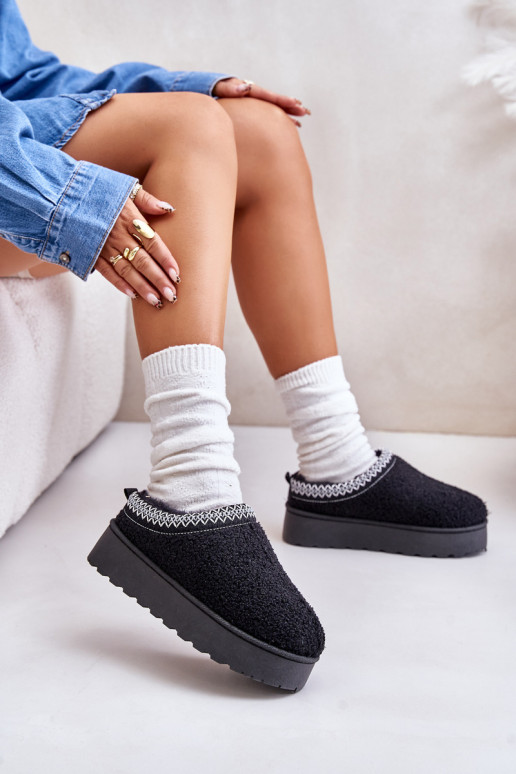 Bottes de neige Féminin avec une plateforme Z Haftem couleur noire Tirissa Bottes de neige Féminin avec une plateforme Z Haftem couleur noire Tirissa