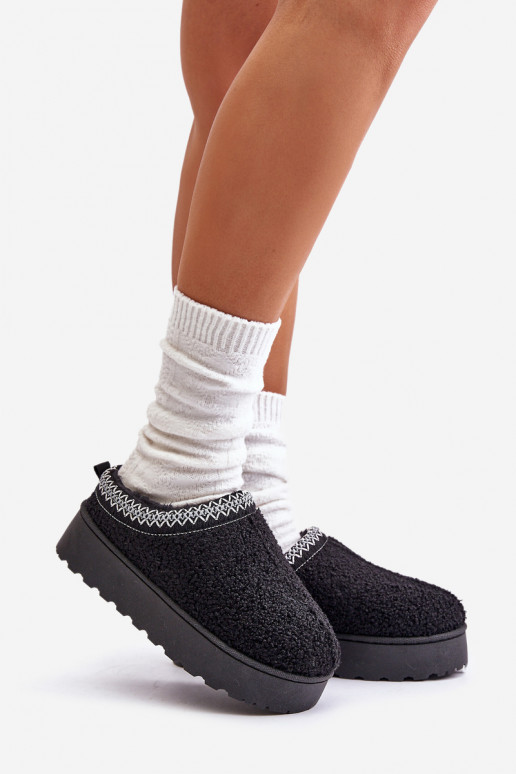 Bottes de neige Féminin avec une plateforme Z Haftem couleur noire Tirissa Bottes de neige Féminin avec une plateforme Z Haftem couleur noire Tirissa