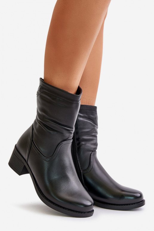 Bottes Sur un talon bas réchauffer avec de la fourrure à l intérieur Vinceza 85155 couleur noire Bottes Sur un talon bas réchauffer avec de la fourrure à l intérieur Vinceza 85155 couleur noire