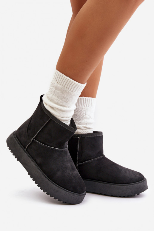 Féminin Bottes de neige avec une plateforme Z en daim écologiqueu couleur noire Atteria Féminin Bottes de neige avec une plateforme Z en daim écologiqueu couleur noire Atteria