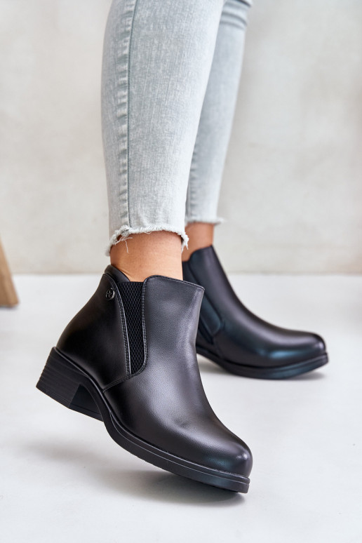 Bottes Avec un dessus bas réchauffer avec de la fourrure à l intérieur Vinceza 85150 couleur noire Bottes Avec un dessus bas réchauffer avec de la fourrure à l intérieur Vinceza 85150 couleur noire