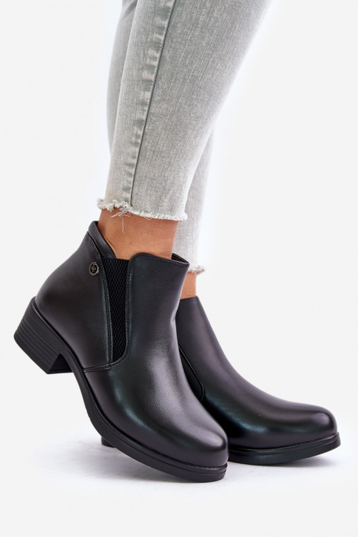 Bottes Avec un dessus bas réchauffer avec de la fourrure à l intérieur Vinceza 85150 couleur noire Bottes Avec un dessus bas réchauffer avec de la fourrure à l intérieur Vinceza 85150 couleur noire