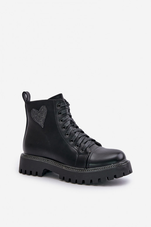 Bottes pour femmes Au Château Avec des décorations avec des coeursm couleur noire Obeena Bottes pour femmes Au Château Avec des décorations avec des coeursm couleur noire Obeena