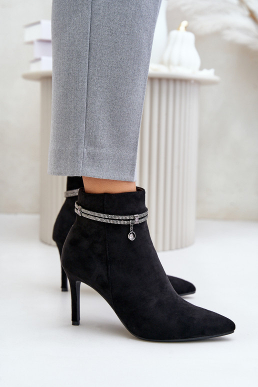 réchauffer Bottes avec des talons fins avec des talons décorés en daim écologiqueoÀe Vinceza 16469 couleur noire réchauffer Bottes avec des talons fins avec des talons décorés en daim écologiqueoÀe Vinceza 16469 couleur noire