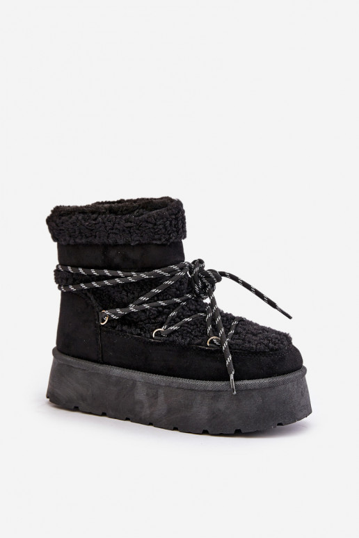 Bottes de neige avec une plateforme et des détails élégants couleur noire Izathiel Bottes de neige avec une plateforme et des détails élégants couleur noire Izathiel
