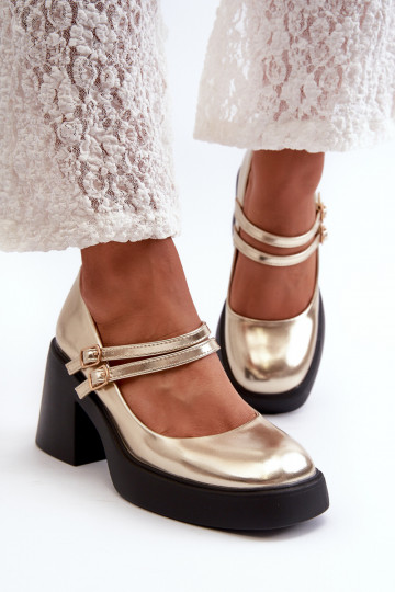 Chaussures à talon large en...